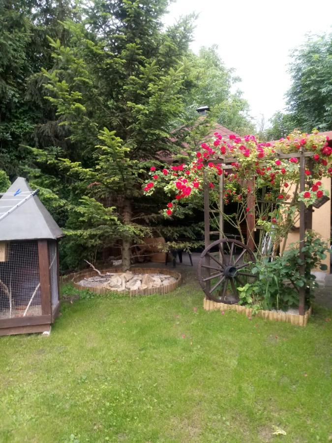 Agroturystyka U Agaty Checiny  Bagian luar foto